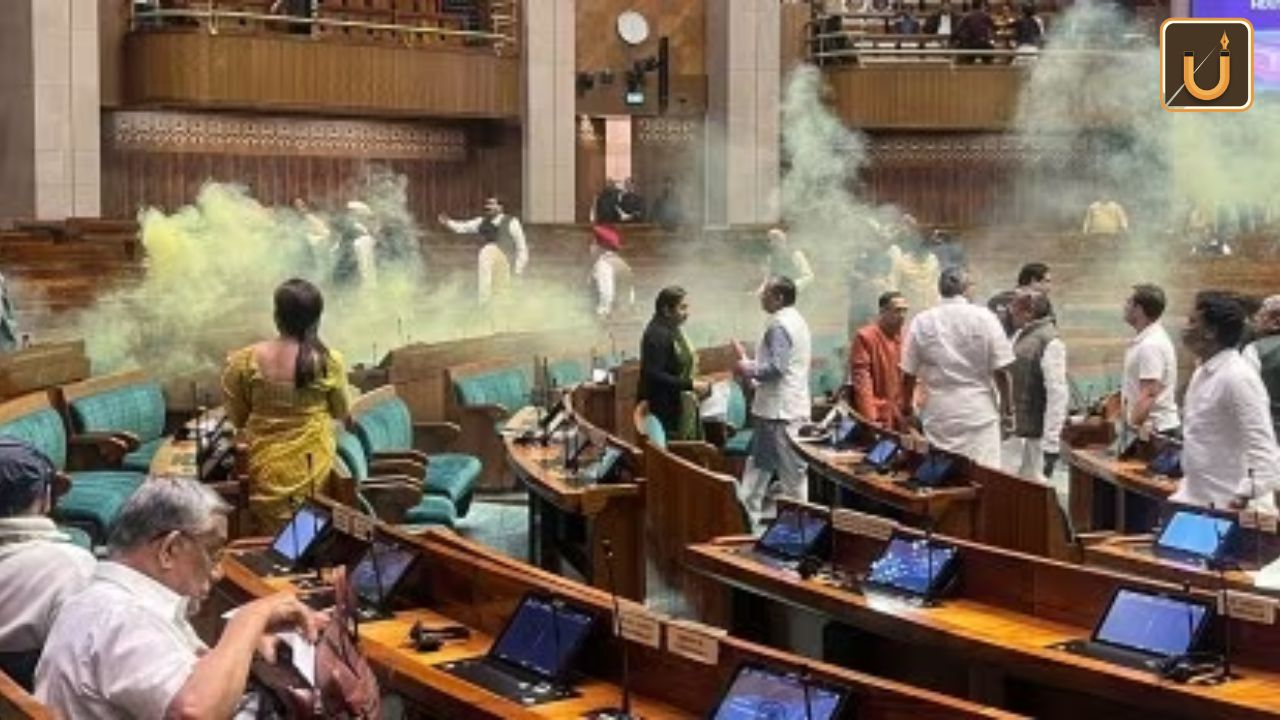 Usthadian Academy / Indian Parliament Face Security Breach ‘Intruders Throw Smoke Bombs’ At MPs